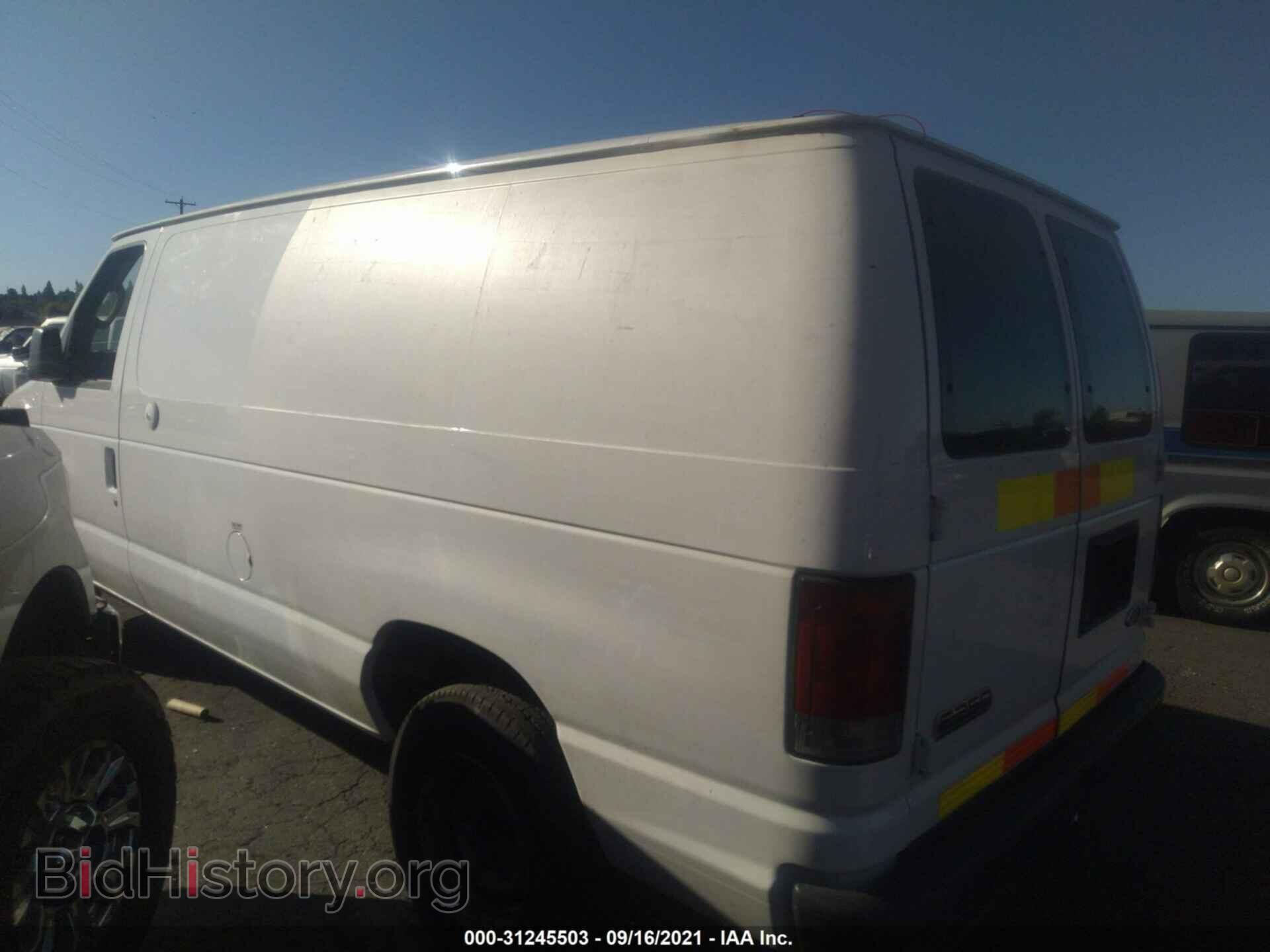 2010 FORD ECONOLINE CARGO VAN - VIN: 1FTNE2EL3ADA47667 - Фото 3