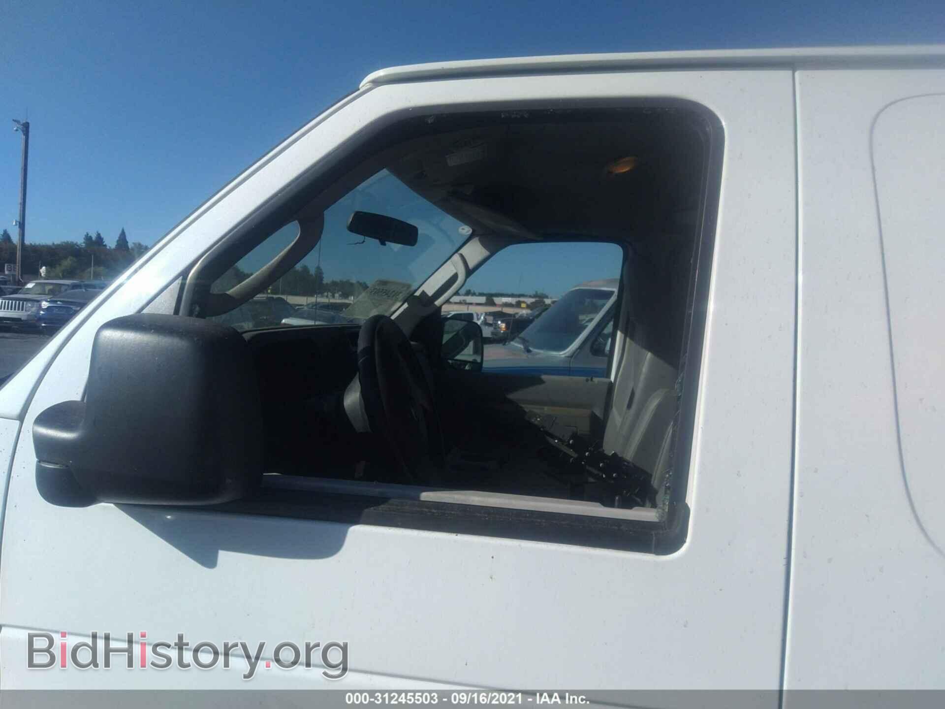 2010 FORD ECONOLINE CARGO VAN - VIN: 1FTNE2EL3ADA47667 - Фото 6