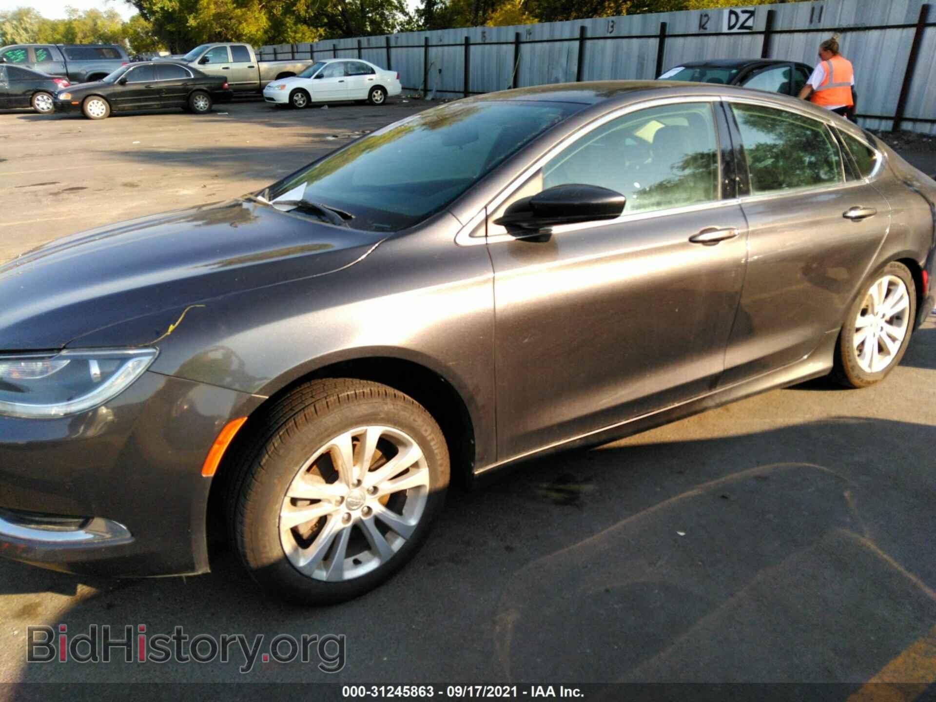 2015 CHRYSLER 200 - VIN: 1C3CCCAB2FN630866 - Photo 2