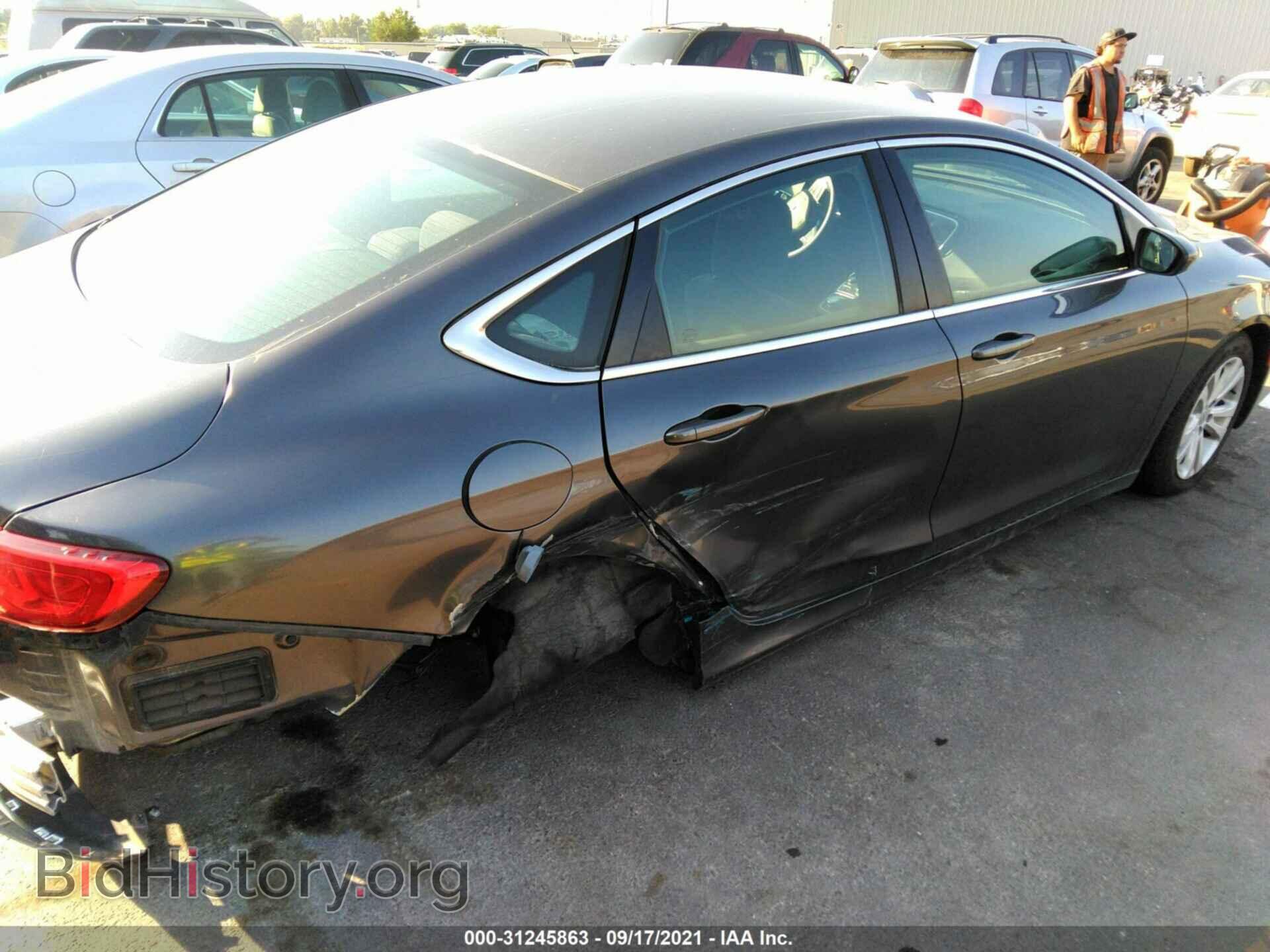 2015 CHRYSLER 200 - VIN: 1C3CCCAB2FN630866 - Photo 4