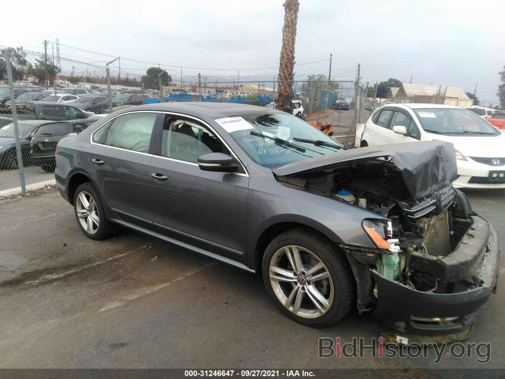 Photo 1VWCN7A36DC105319 - VOLKSWAGEN PASSAT 2013