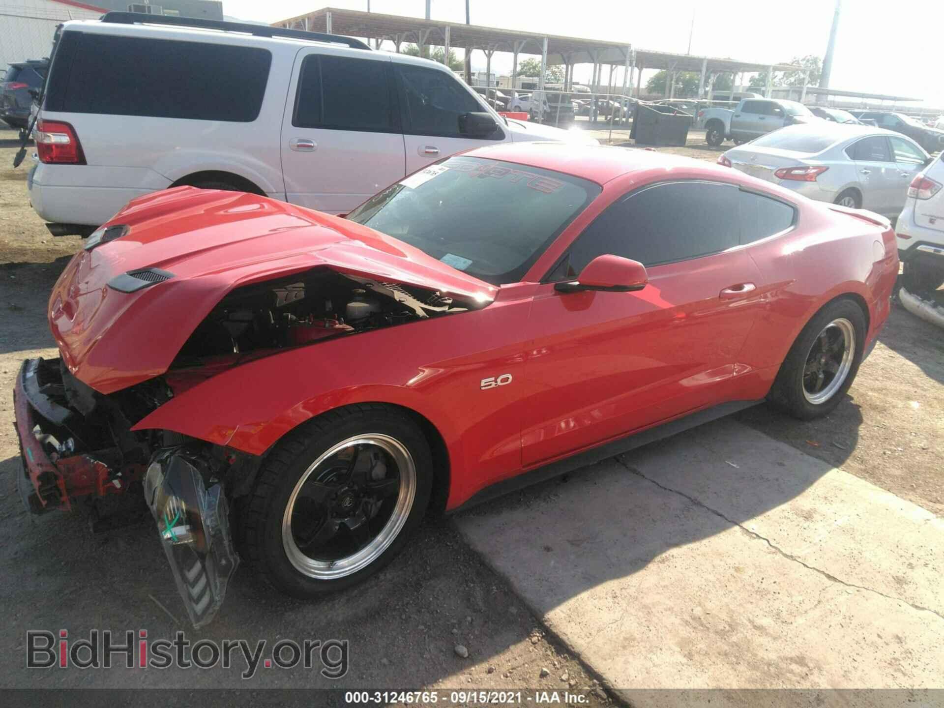 2018 FORD MUSTANG - VIN: 1FA6P8CF8J5143373 - Фото 2