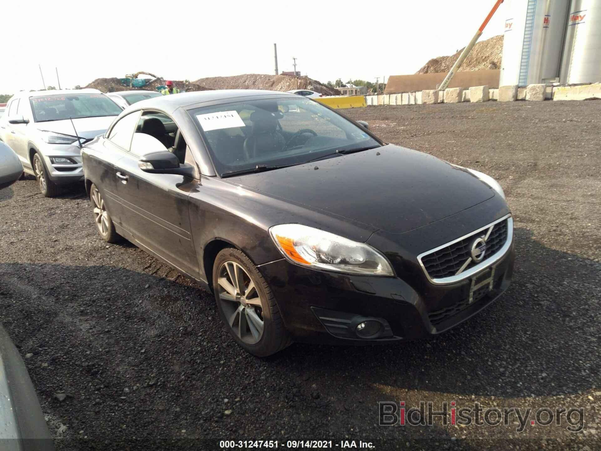 Photo YV1672MC4CJ129700 - VOLVO C70 2012