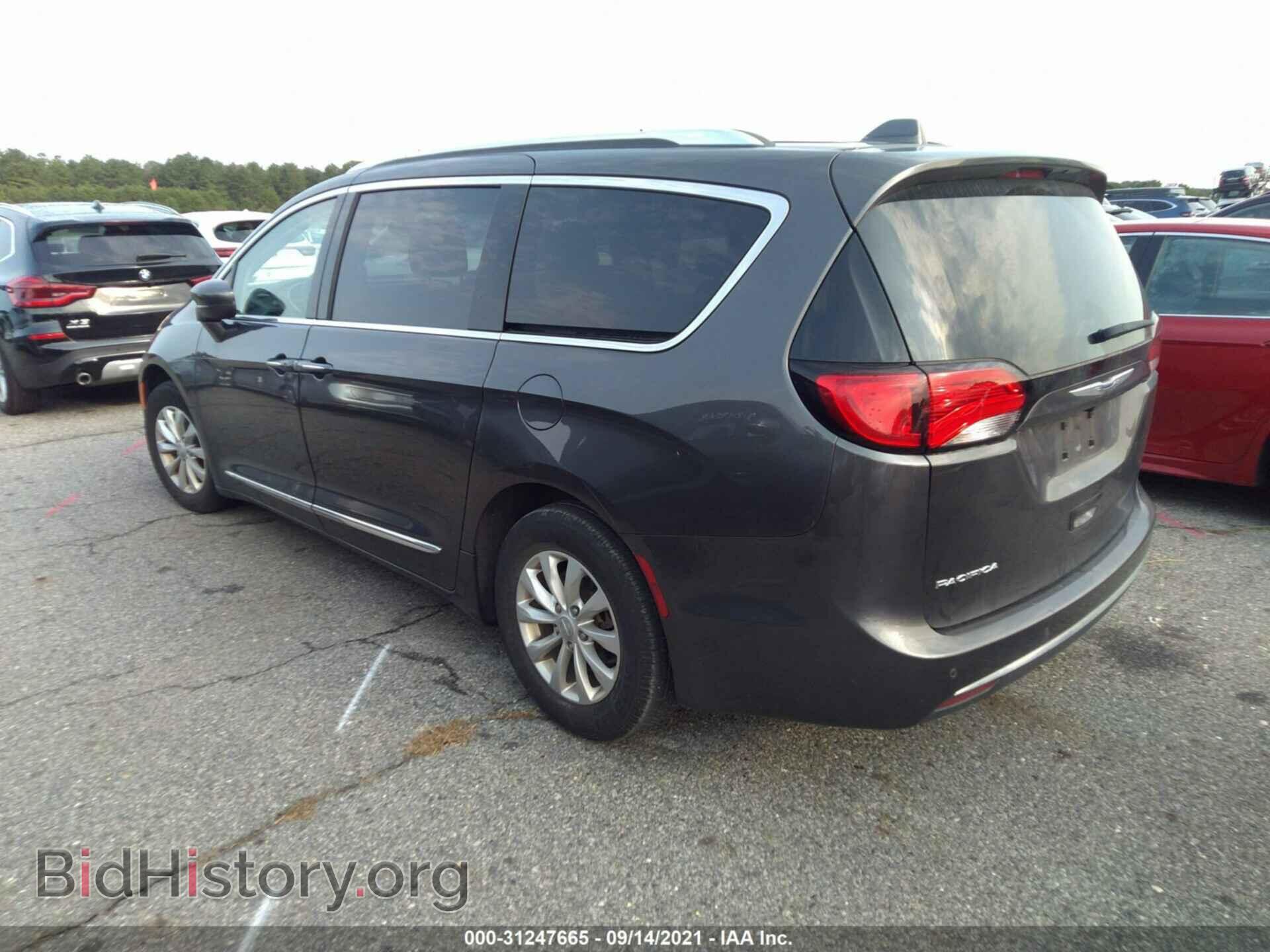 2019 CHRYSLER PACIFICA - VIN: 2C4RC1BG0KR720793 - Photo 3