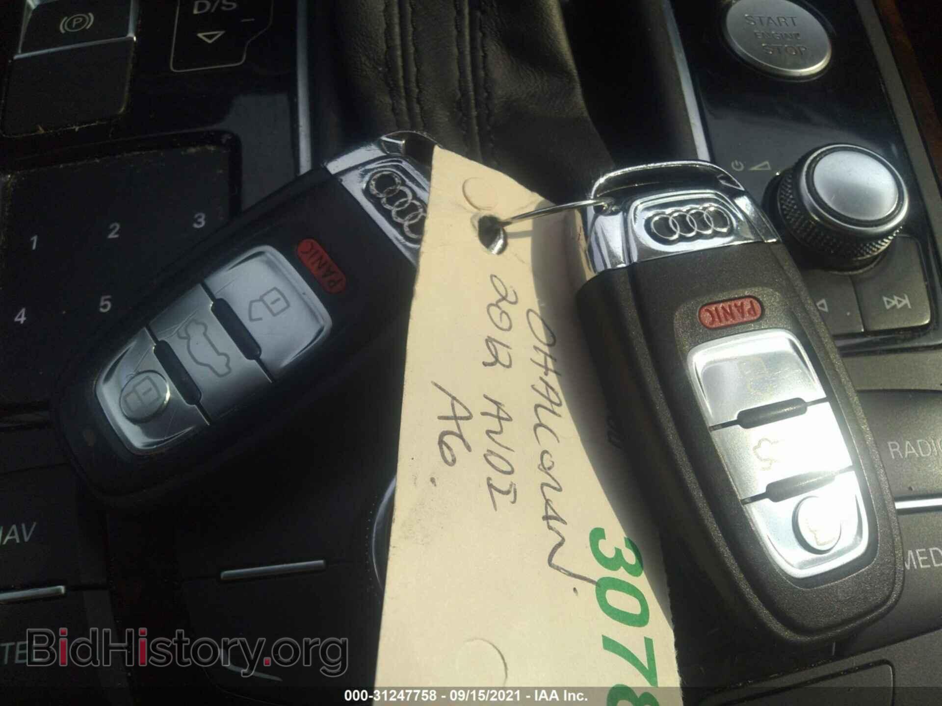 2012 AUDI A6 - VIN: WAUGGAFC2CN122543 - Фото 11