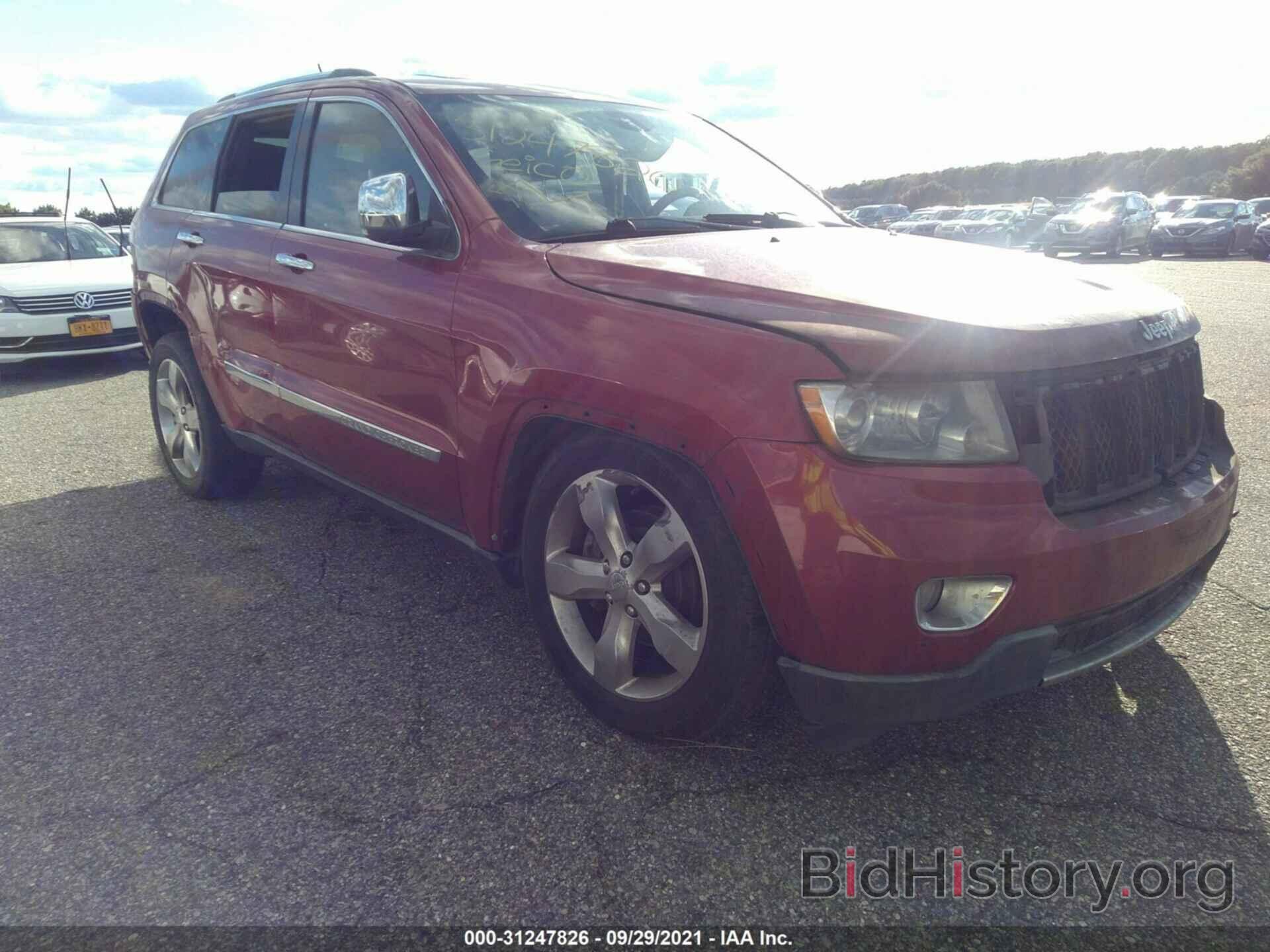 Photo 1J4RR6GT8BC560232 - JEEP GRAND CHEROKEE 2011