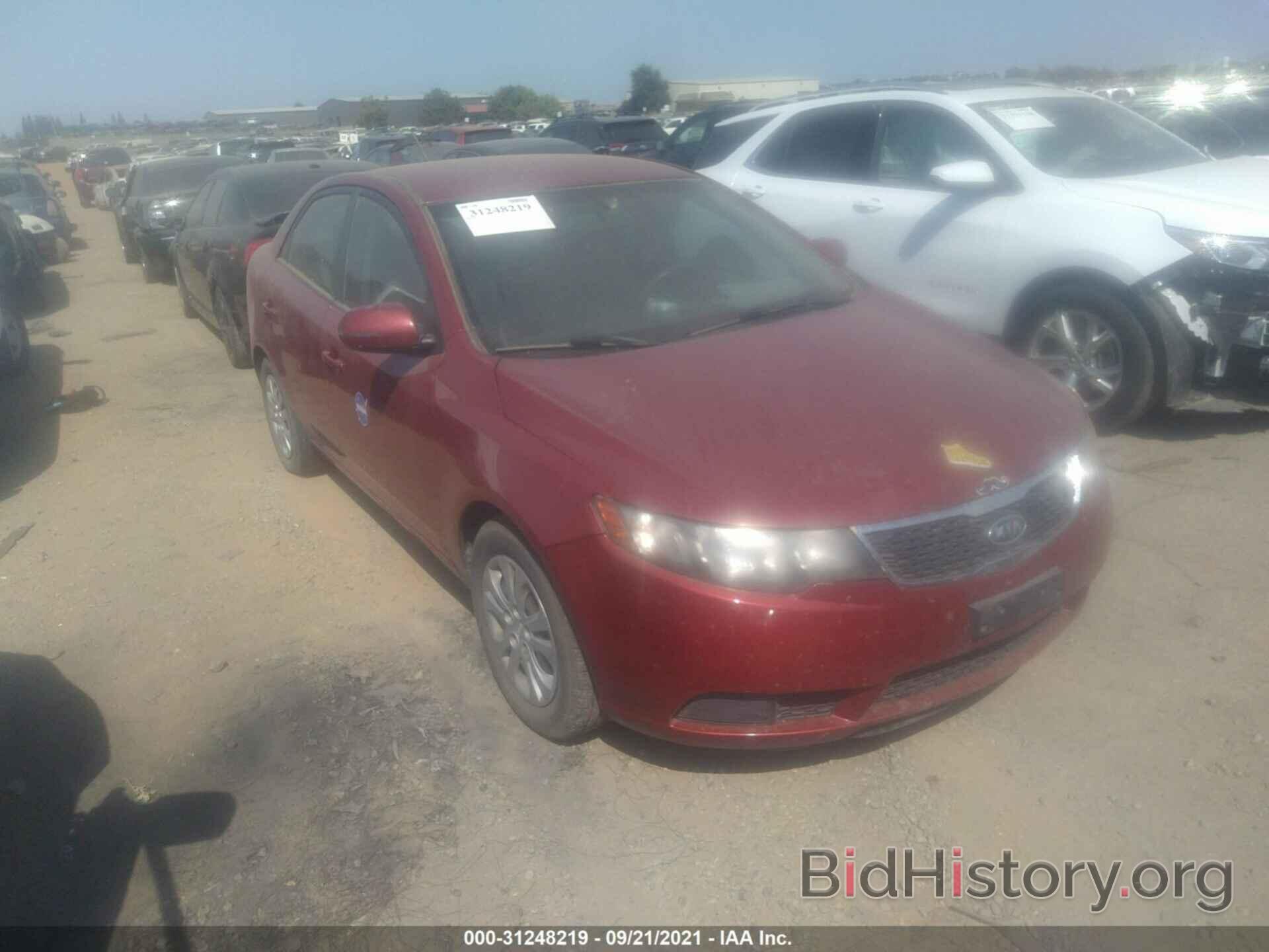 Photo KNAFU4A25B5403724 - KIA FORTE 2011