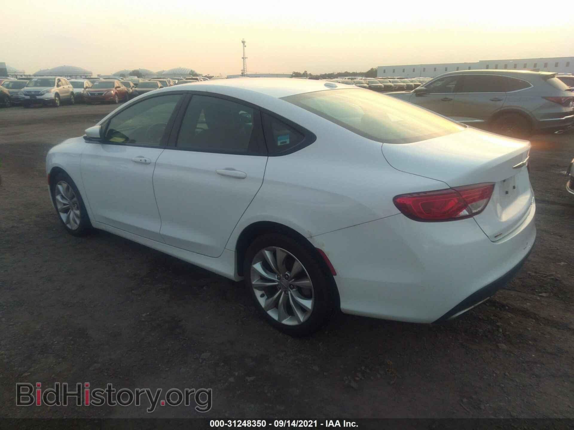 2015 CHRYSLER 200 - VIN: 1C3CCCBB8FN744949 - Фото 3
