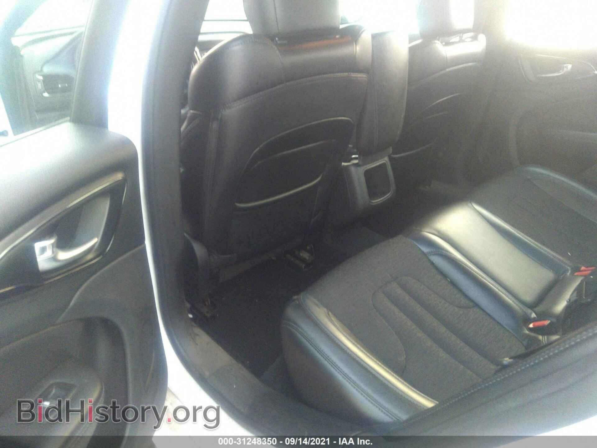 2015 CHRYSLER 200 - VIN: 1C3CCCBB8FN744949 - Фото 8