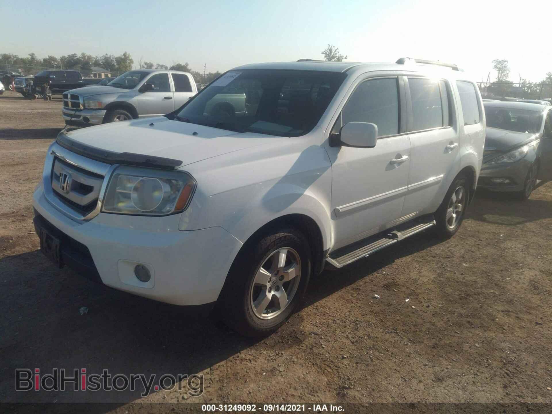 2011 HONDA PILOT - VIN: 5FNYF3H55BB016525 - Фото 2