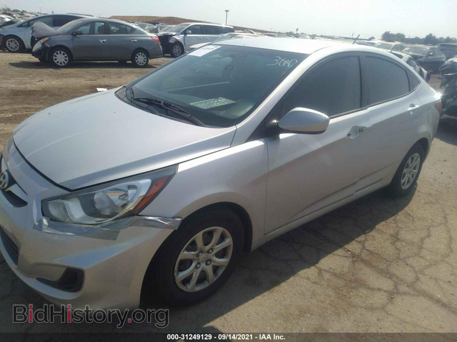 2013 HYUNDAI ACCENT - VIN: KMHCT4AE7DU521622 - Фото 2