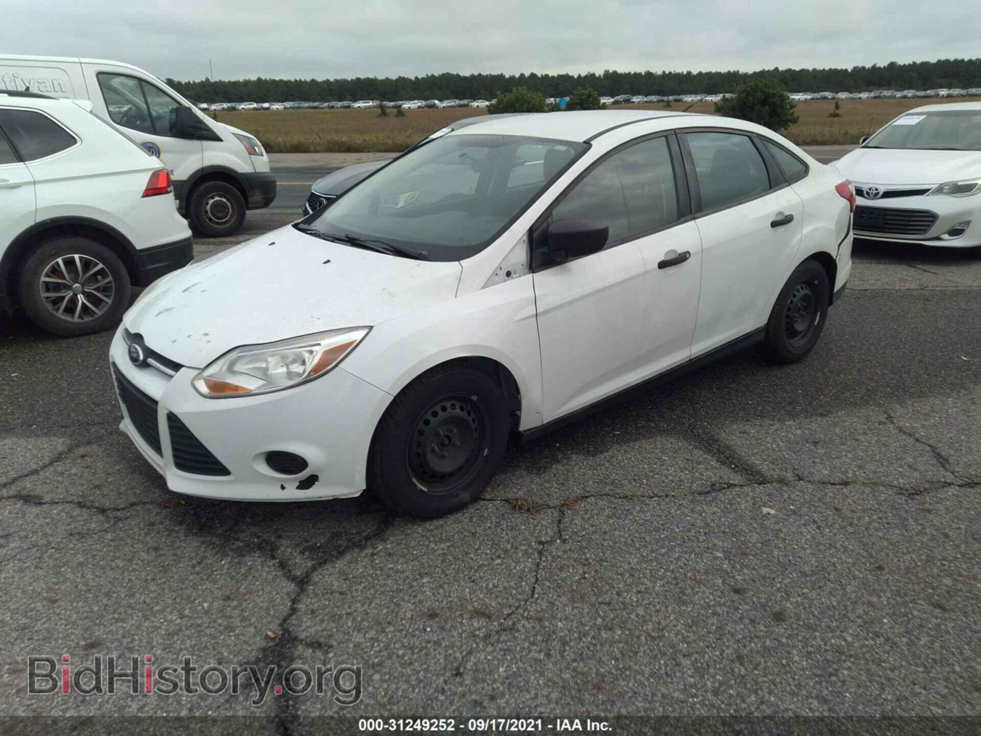 2013 FORD FOCUS - VIN: 1FADP3E2XDL326729 - Фото 2