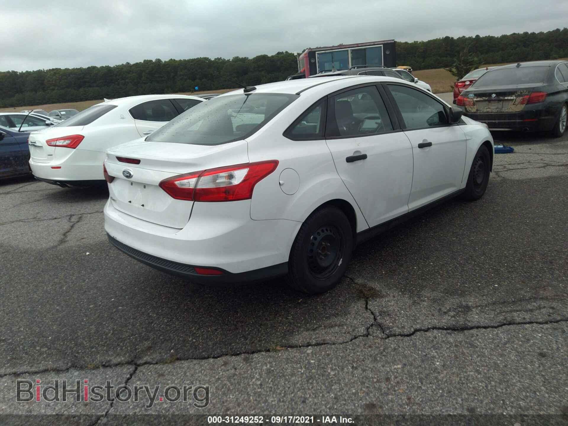 2013 FORD FOCUS - VIN: 1FADP3E2XDL326729 - Фото 4