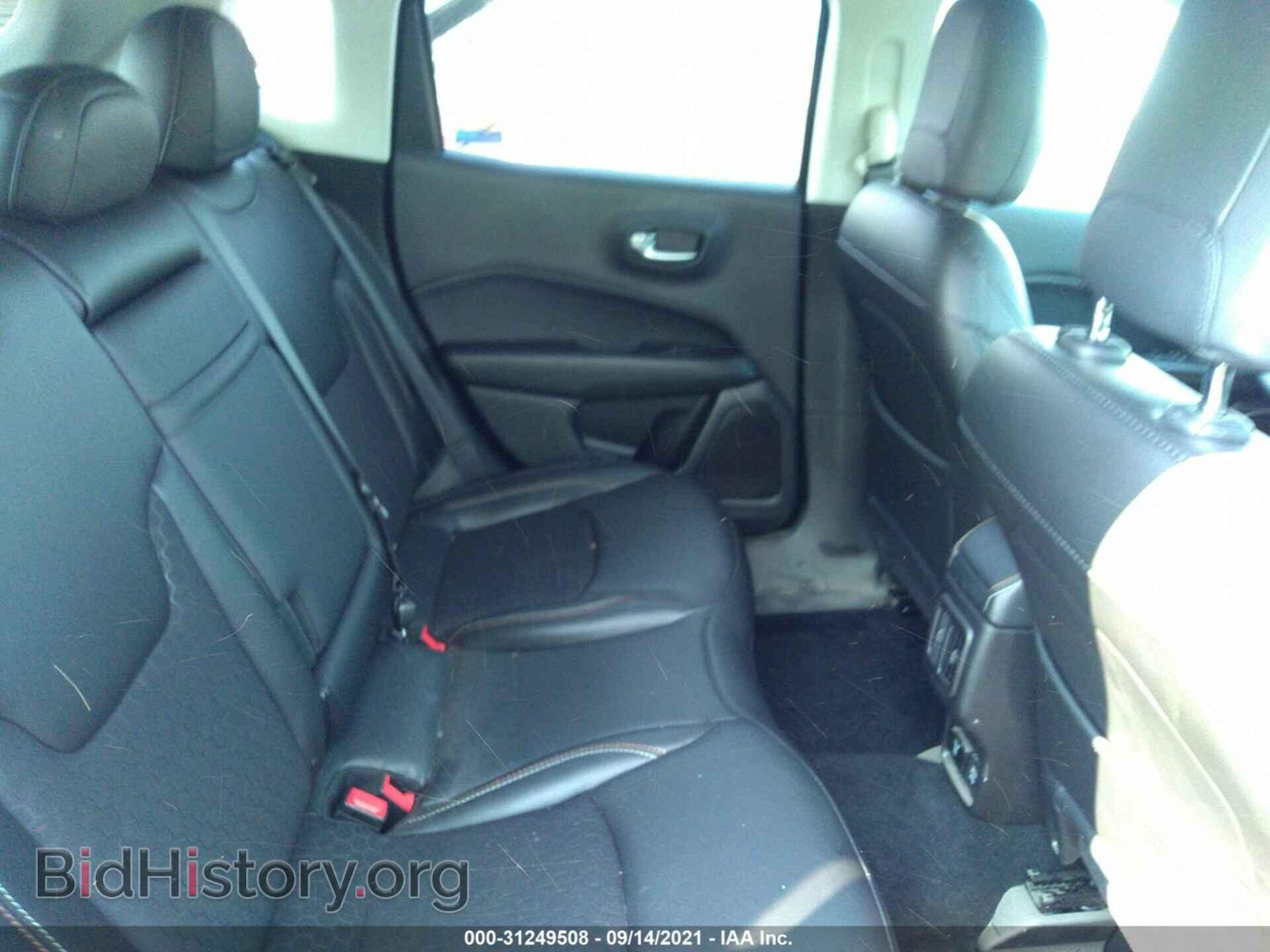 2019 JEEP COMPASS - VIN: 3C4NJDBB6KT650742 - Photo 8