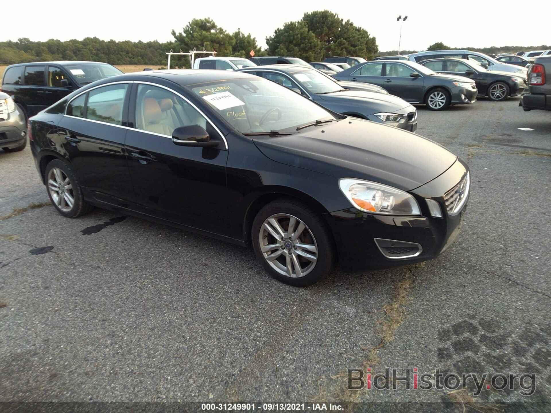 Photo YV1622FS5C2055586 - VOLVO S60 2012