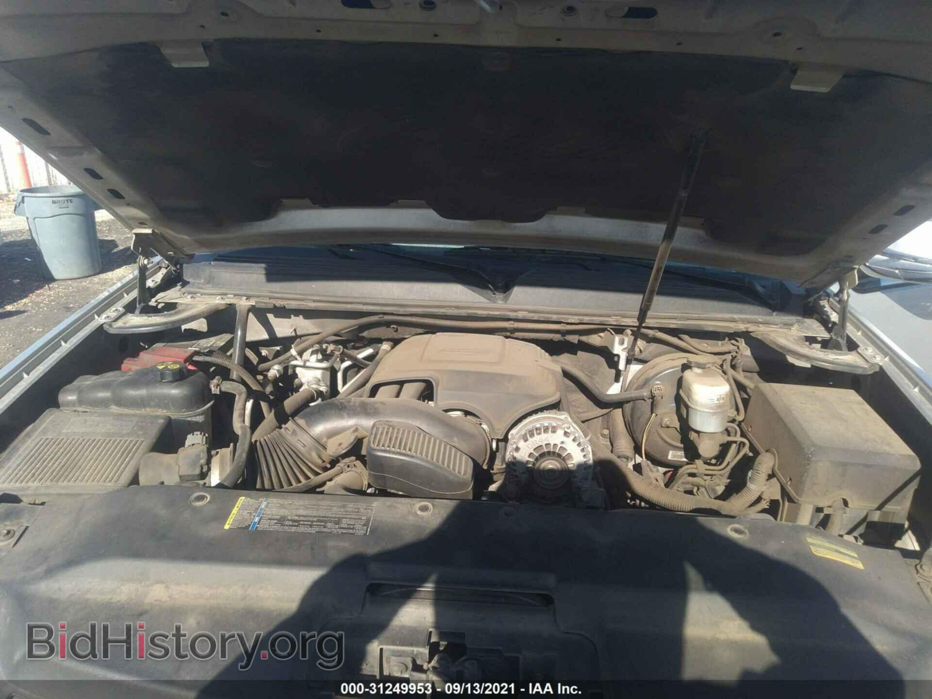 2011 CADILLAC ESCALADE - VIN: 1GYS4CEF4BR140492 - Фото 10