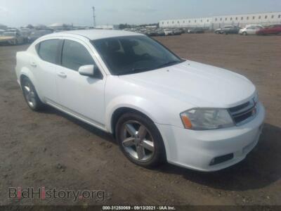 2011 Dodge AVENGER LUX, белый — VIN 1B3BD2FB8BN548806, IAAI