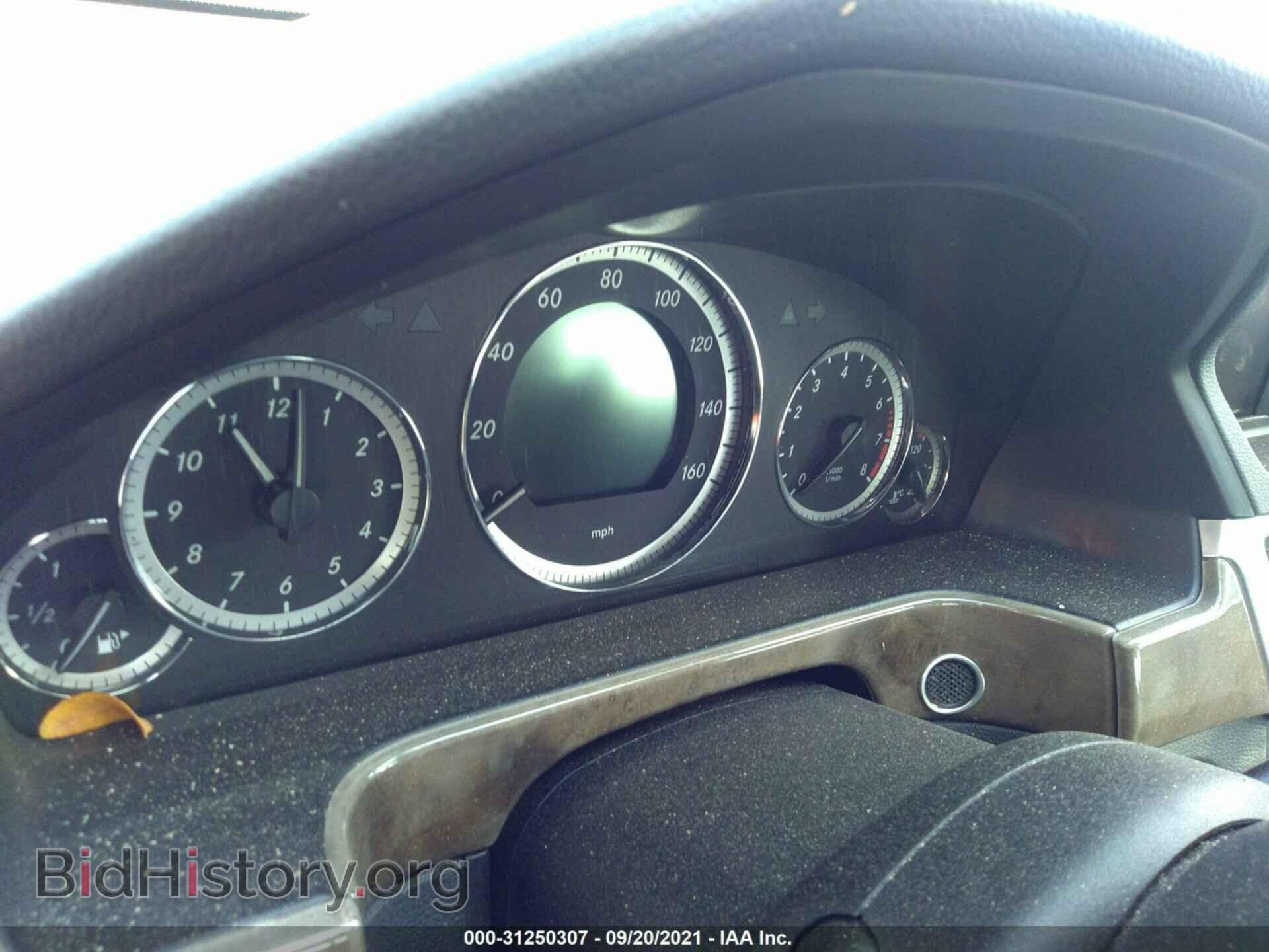 2010 MERCEDES-BENZ E-CLASS - VIN: WDDHF8HB2AA258575 - Фото 7