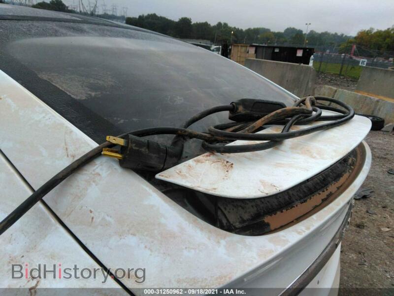 2017 Tesla MODEL X (VIN 5YJXCBE20HF044489) — фото 12 из 12
