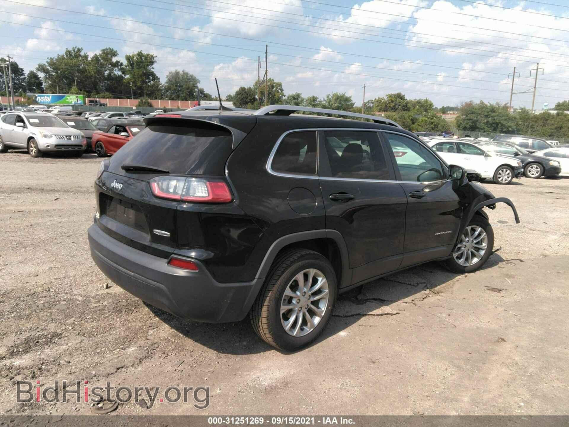 2019 JEEP CHEROKEE - VIN: 1C4PJLCB8KD215941 - Фото 4