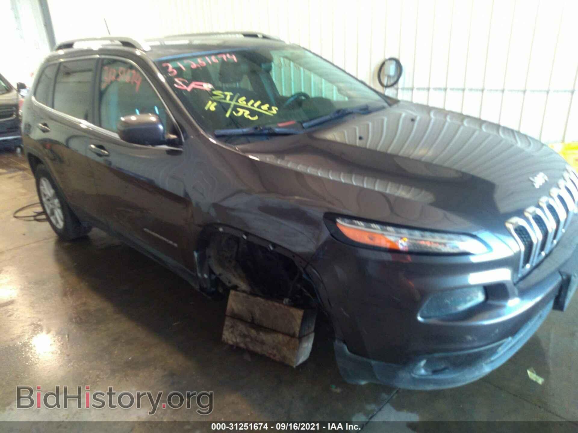 2016 JEEP CHEROKEE - VIN: 1C4PJMCS3GW375890 - Фото 6