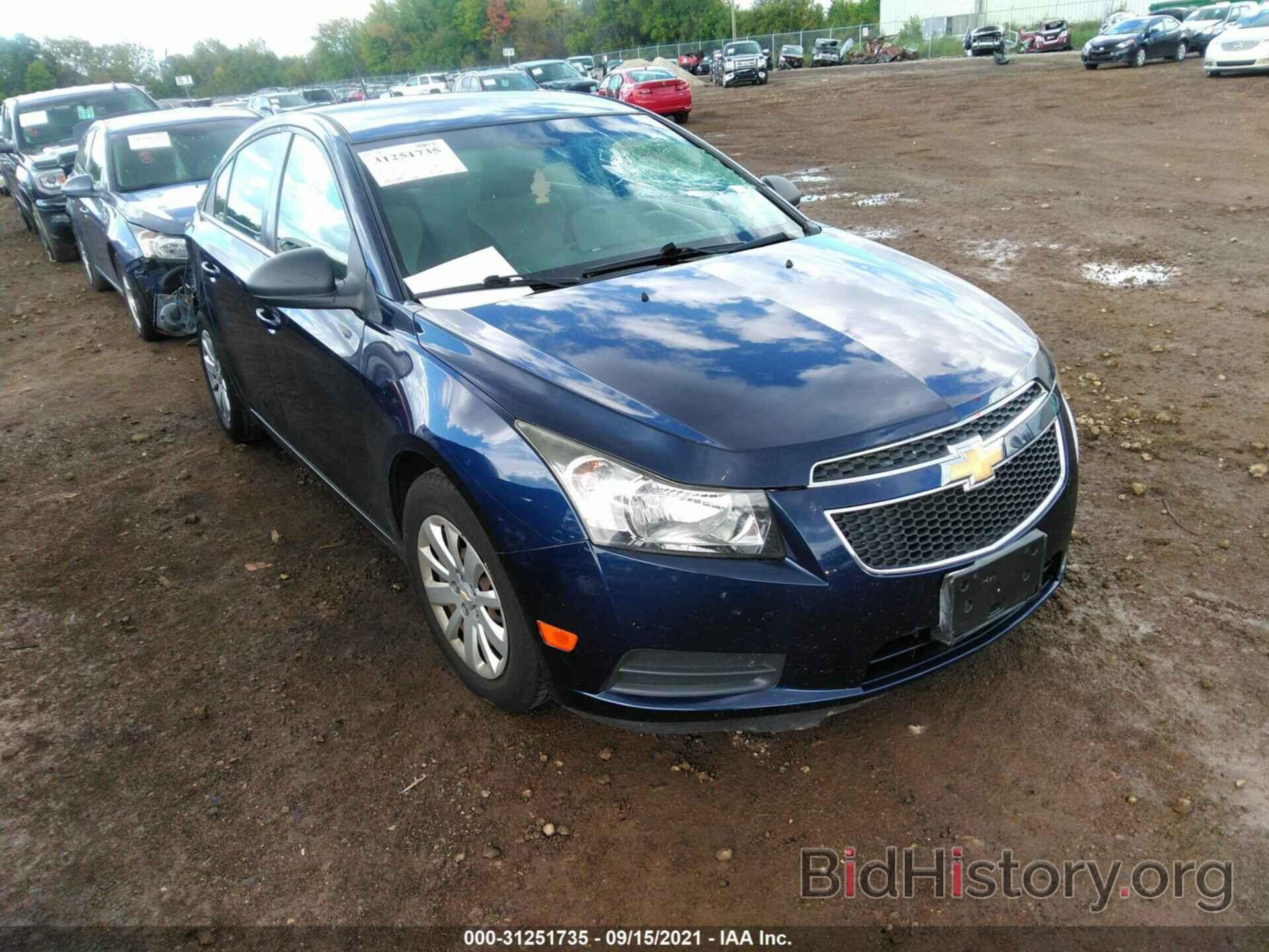 Photo 1G1PC5SH9B7109100 - CHEVROLET CRUZE 2011