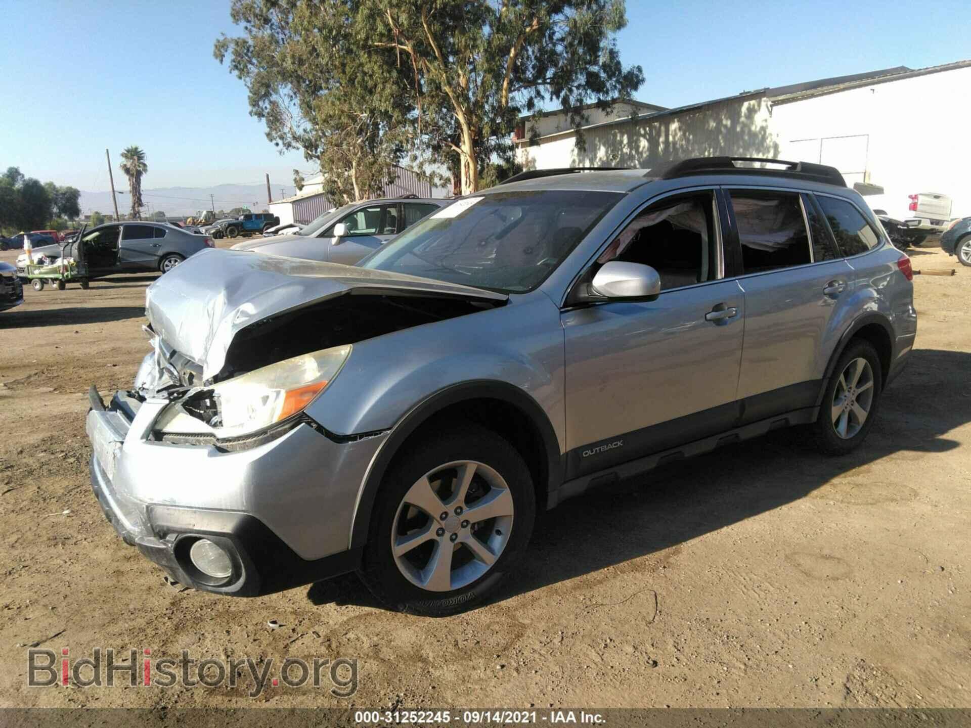 2013 SUBARU OUTBACK - VIN: 4S4BRBCC7D3234247 - Фото 2