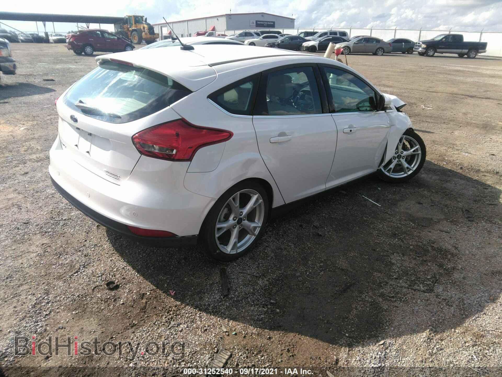 2016 FORD FOCUS - VIN: 1FADP3N21GL406599 - Photo 4