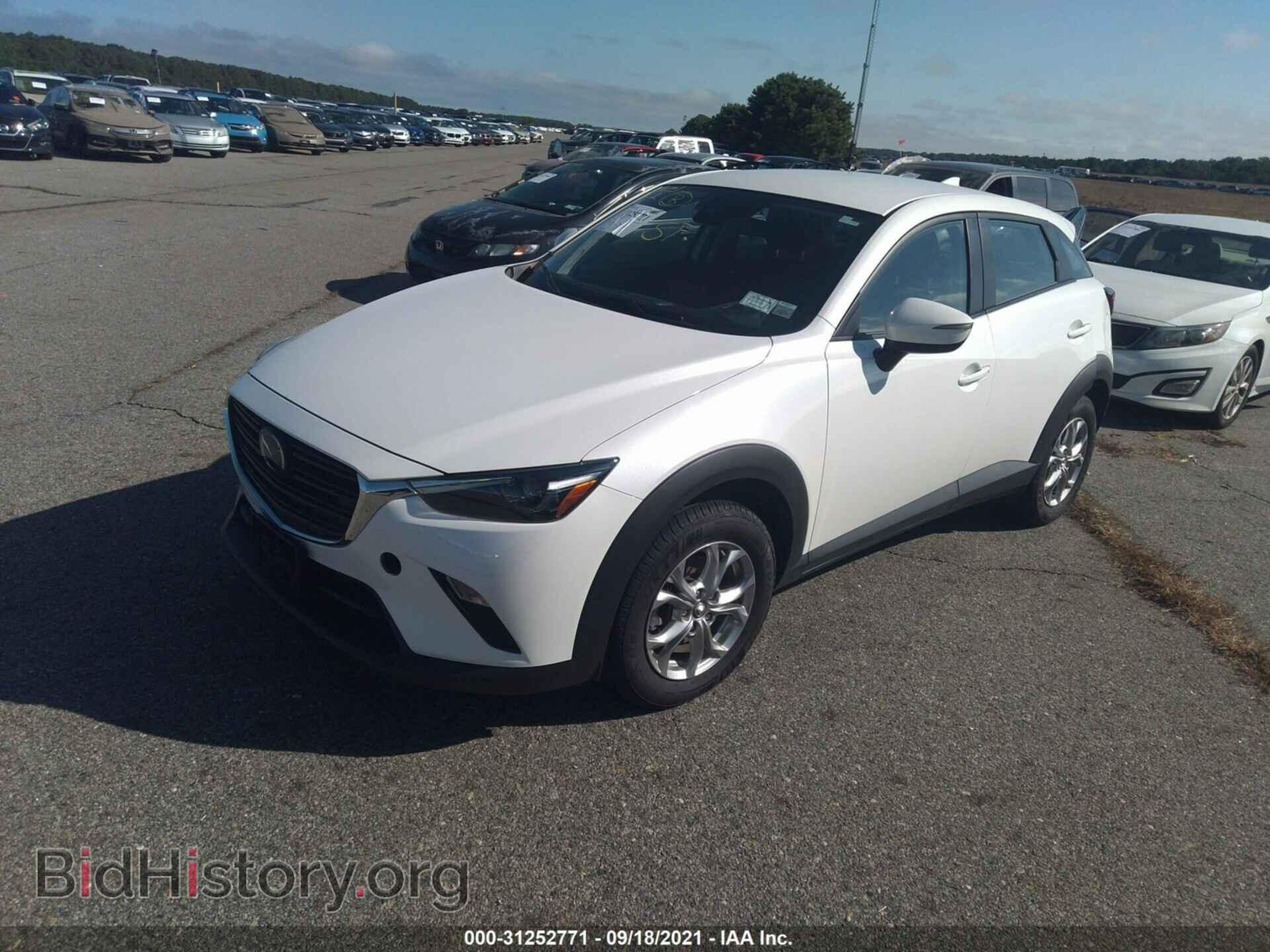 2019 MAZDA CX-3 - VIN: JM1DKFB73K0401439 - Фото 2