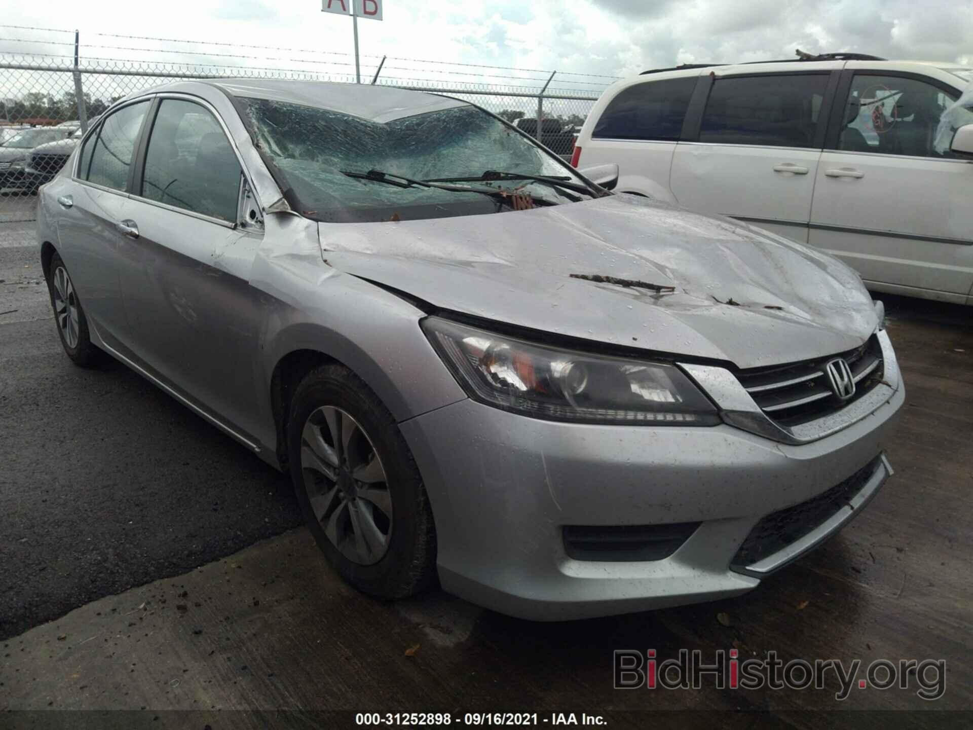 Photo 1HGCR2E32FA148902 - HONDA ACCORD SEDAN 2015