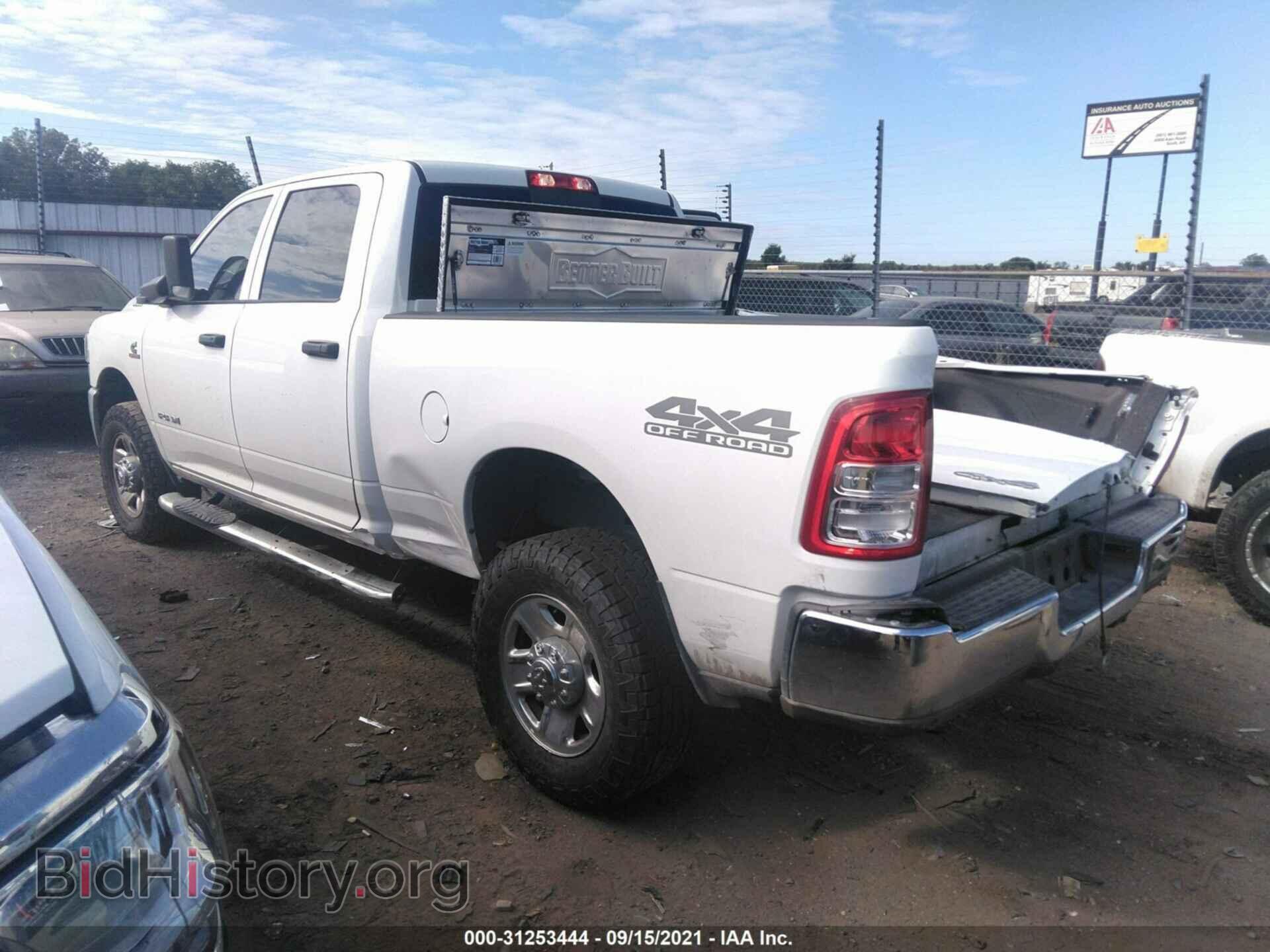 2019 RAM 2500 - VIN: 3C6UR5CL1KG722156 - Фото 3