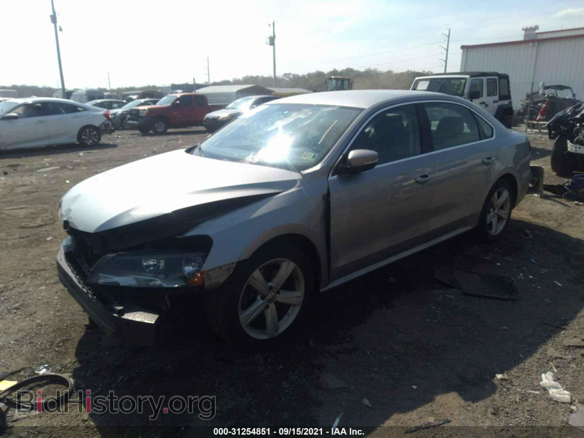 2014 VOLKSWAGEN PASSAT - VIN: 1VWBP7A34EC008420 - Фото 2