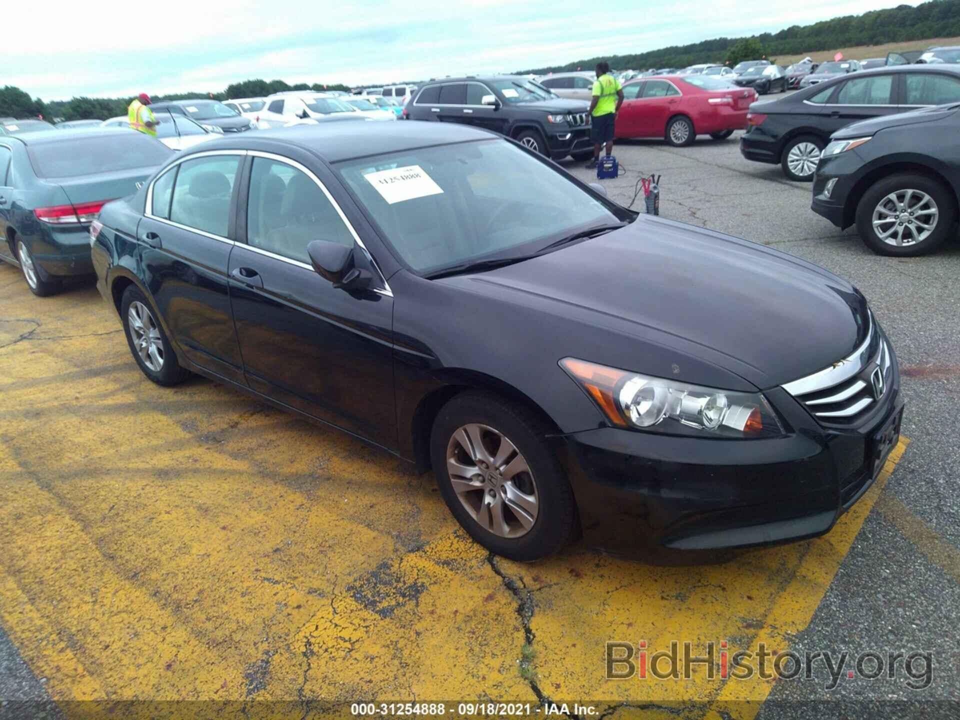 Photo 1HGCP2F63CA233239 - HONDA ACCORD SDN 2012