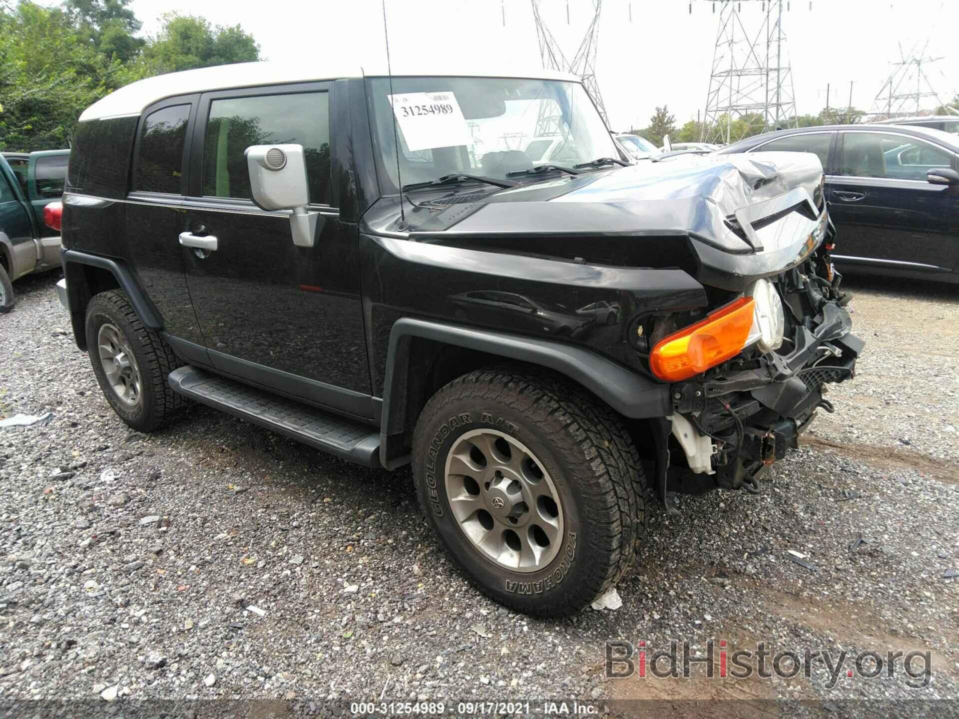 Фотография JTEBU4BF5DK149323 - TOYOTA FJ CRUISER 2013