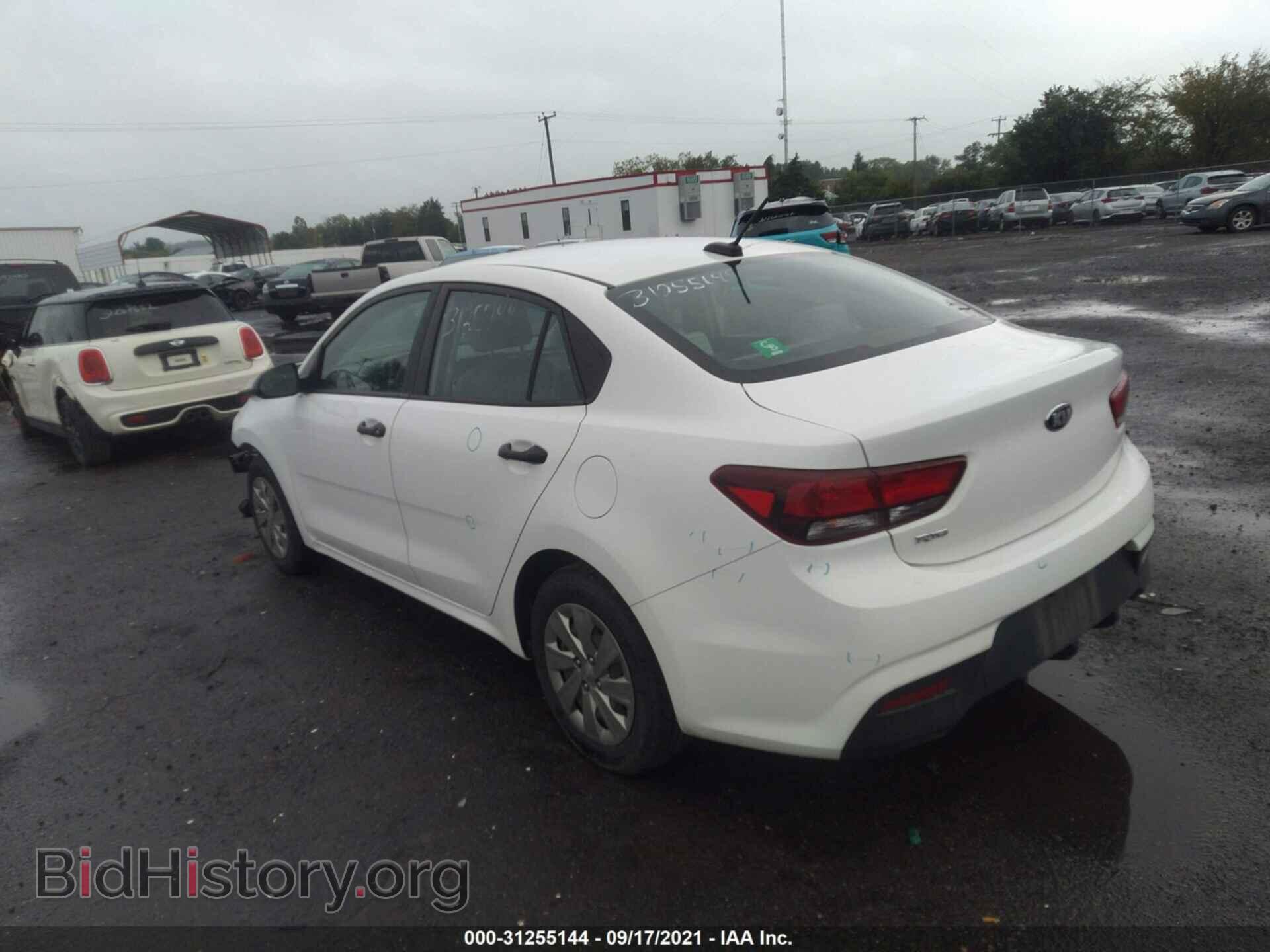 2018 KIA RIO - VIN: 3KPA24AB5JE063349 - Фото 3