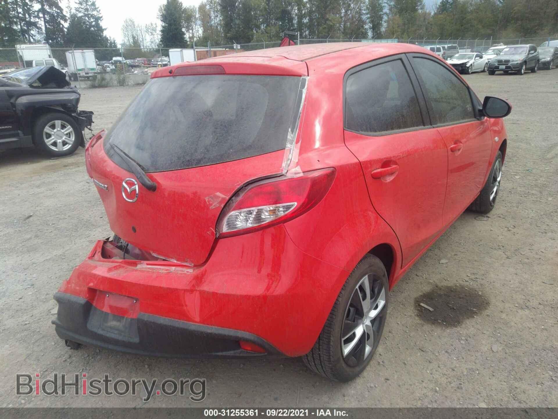 2014 MAZDA MAZDA2 - VIN: JM1DE1KZXE0186643 - Фото 4