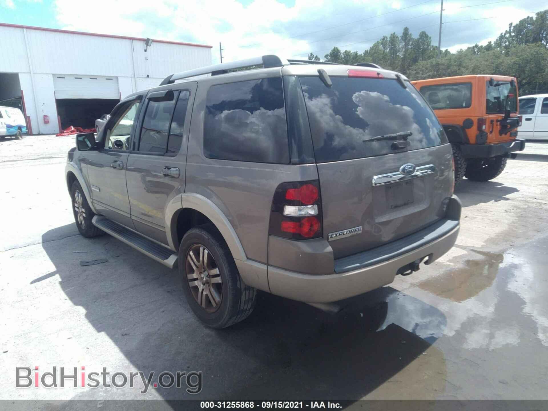 2006 FORD EXPLORER - VIN: 1FMEU64896UB21832 - Photo 3