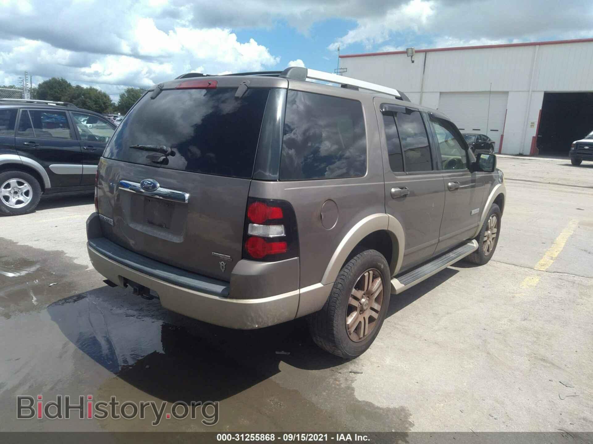 2006 FORD EXPLORER - VIN: 1FMEU64896UB21832 - Photo 4