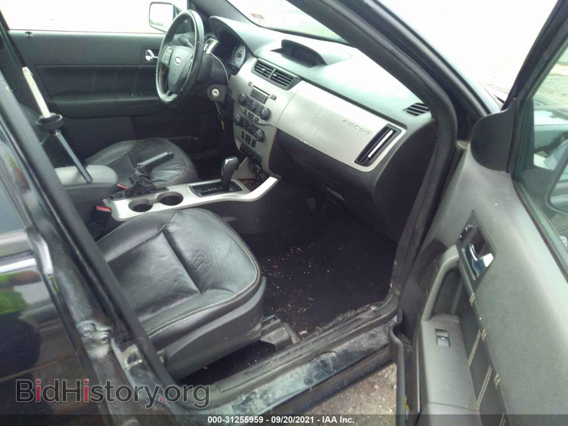 2009 FORD FOCUS - VIN: 1FAHP37N09W123377 - Photo 5