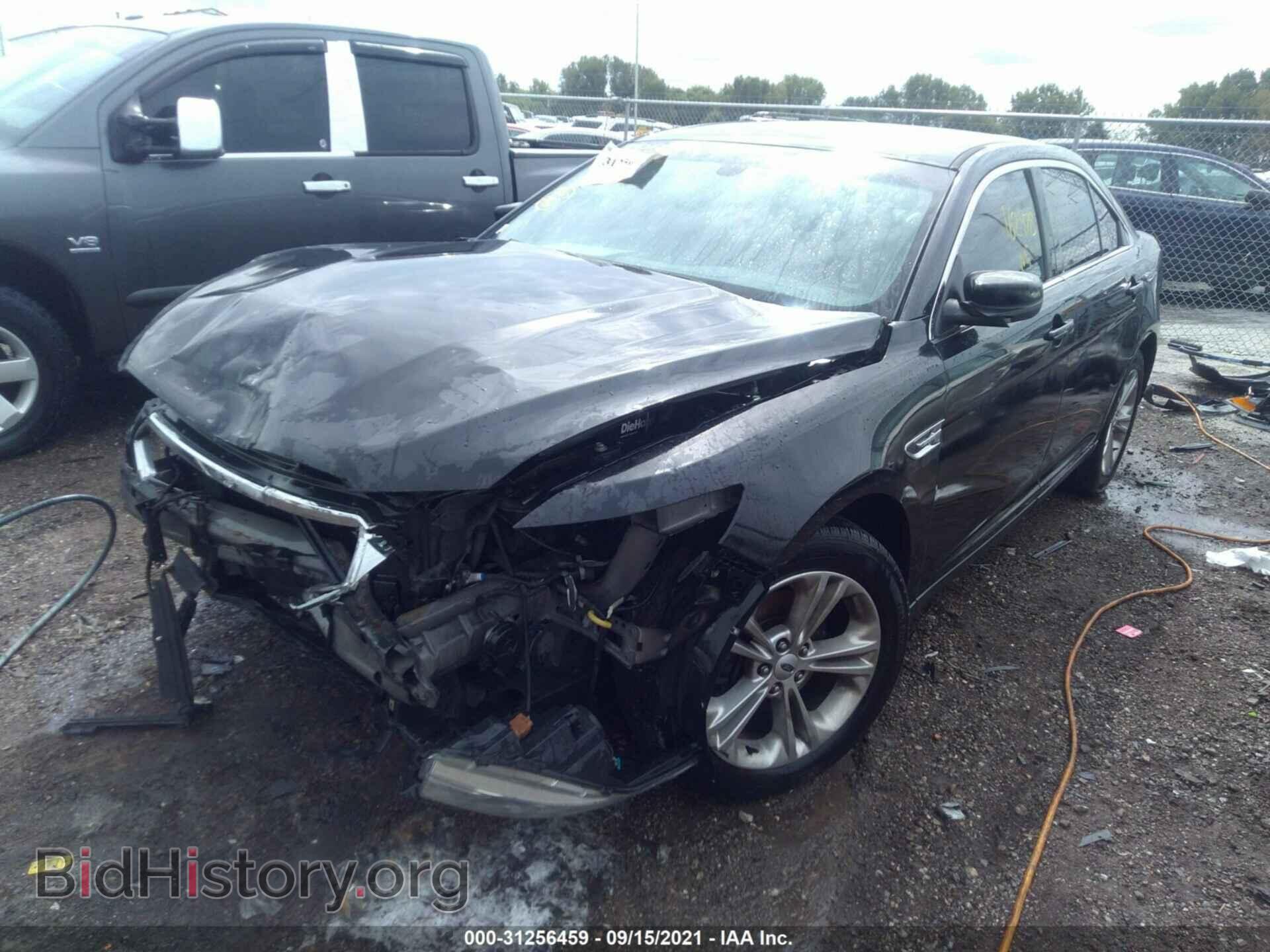 2013 FORD TAURUS - VIN: 1FAHP2H88DG139428 - Фото 2