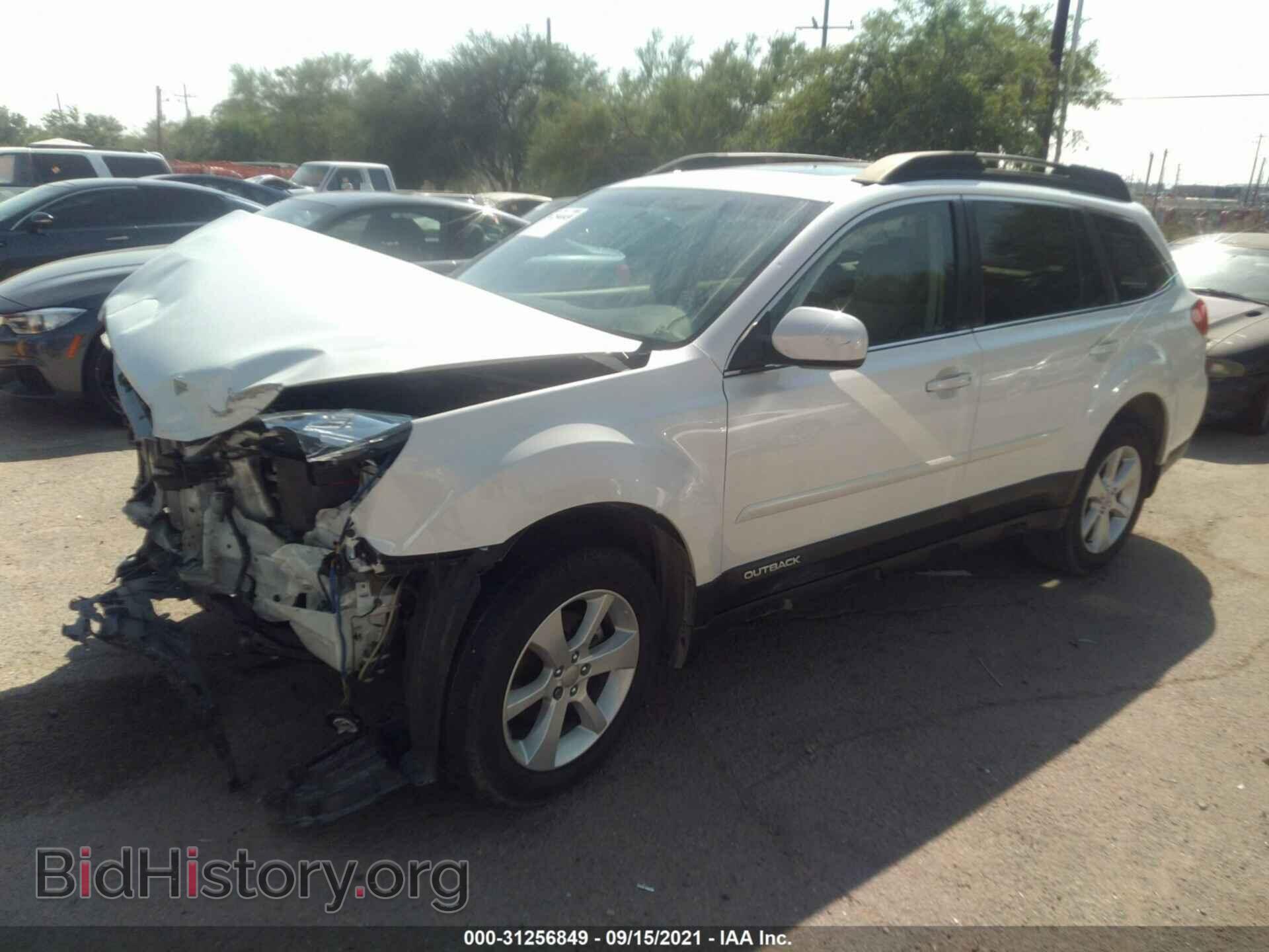 2014 SUBARU OUTBACK - VIN: 4S4BRBDC2E3300655 - Фото 2