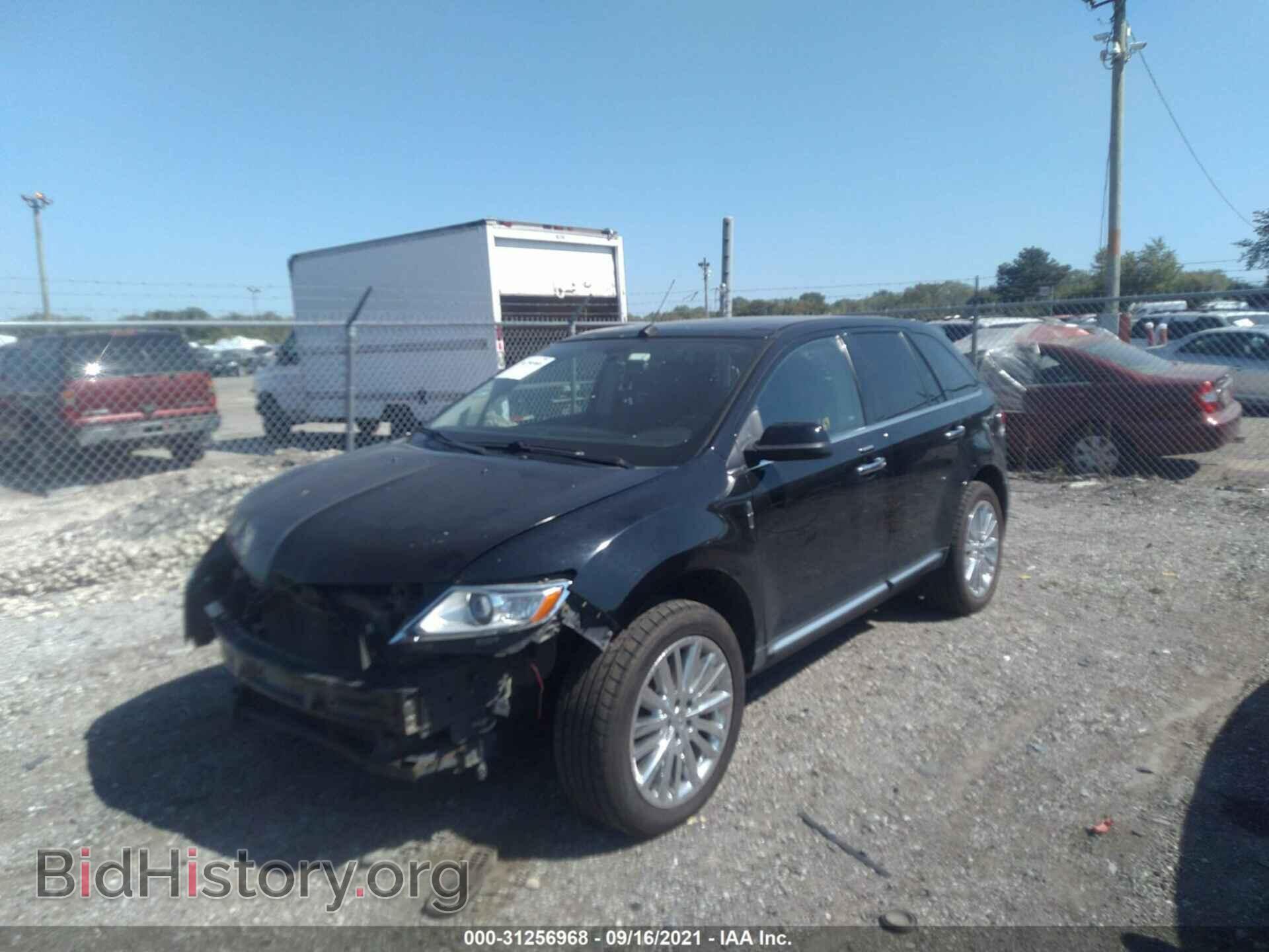 Фотография 2LMDJ8JKXBBJ34223 - LINCOLN MKX 2011