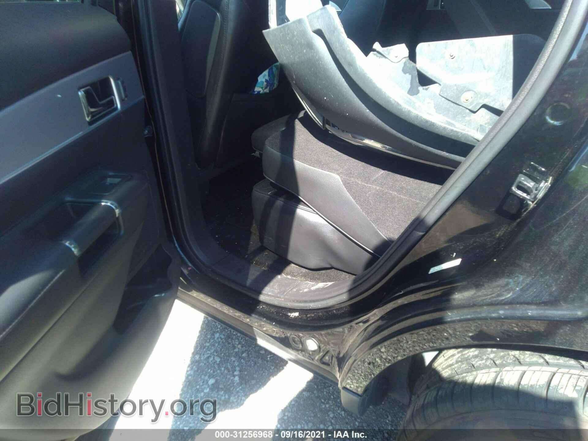 2011 LINCOLN MKX - VIN: 2LMDJ8JKXBBJ34223 - Фото 8