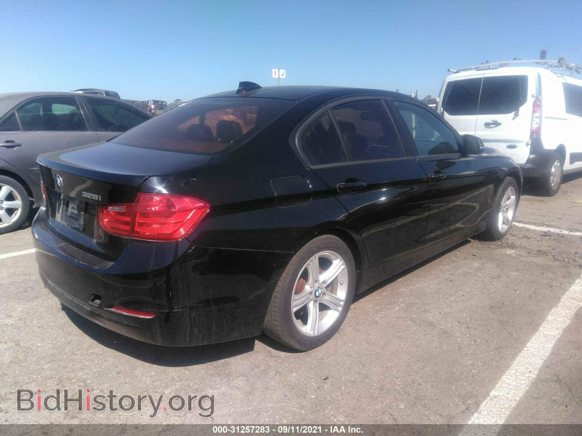 2013 BMW 3 SERIES - VIN: WBA3A5G52DNP20849 - Фото 4