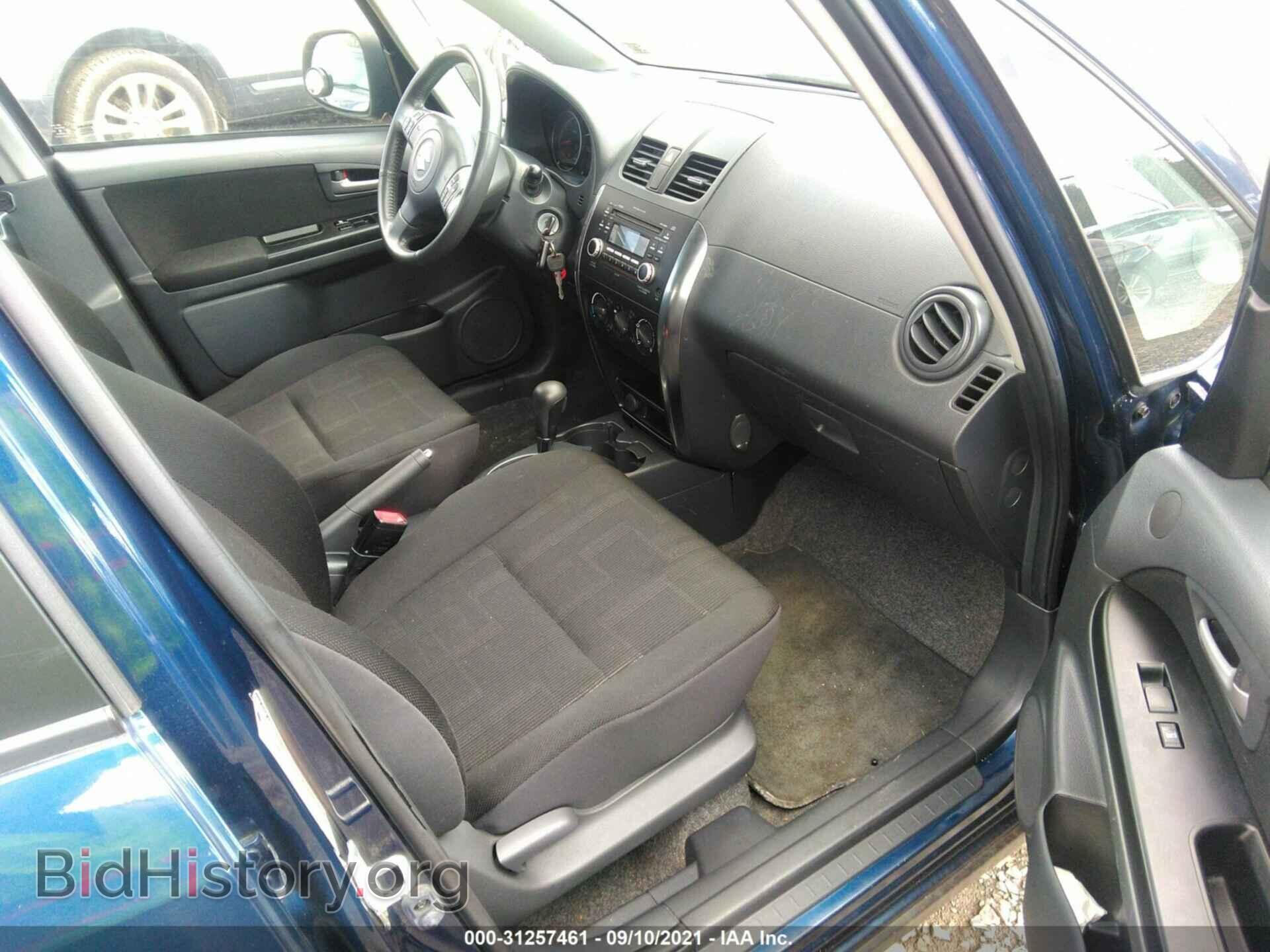 2011 SUZUKI SX4 - VIN: JS2YB5A31B6303121 - Photo 5