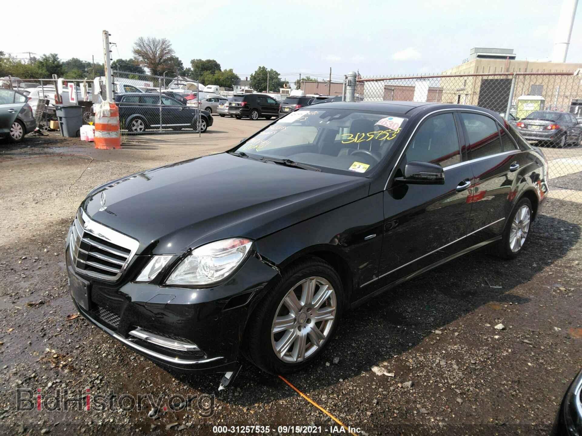 2012 MERCEDES-BENZ E-CLASS - VIN: WDDHF8JB9CA601864 - Фото 2