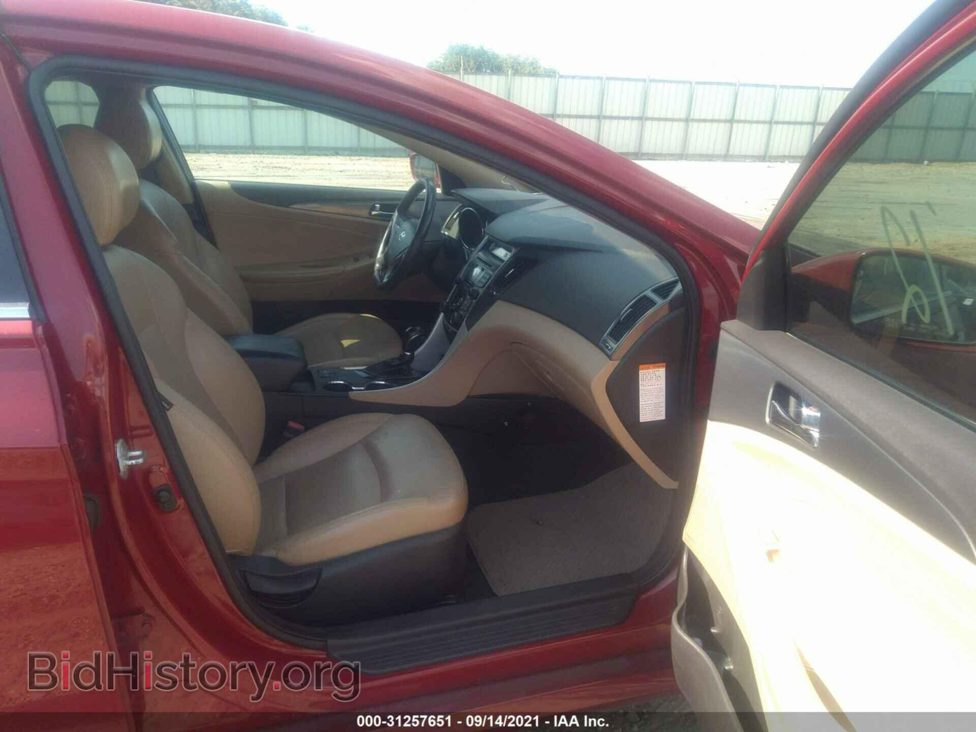 2012 HYUNDAI SONATA - VIN: KMHEC4A45CA047492 - Фото 5