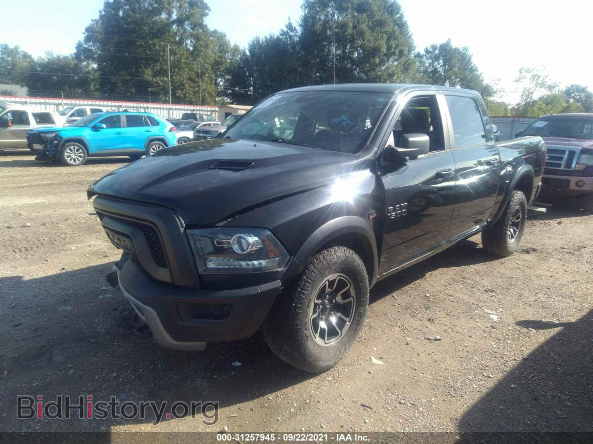 2017 RAM 1500 - VIN: 1C6RR7YT9HS759399 - Photo 2