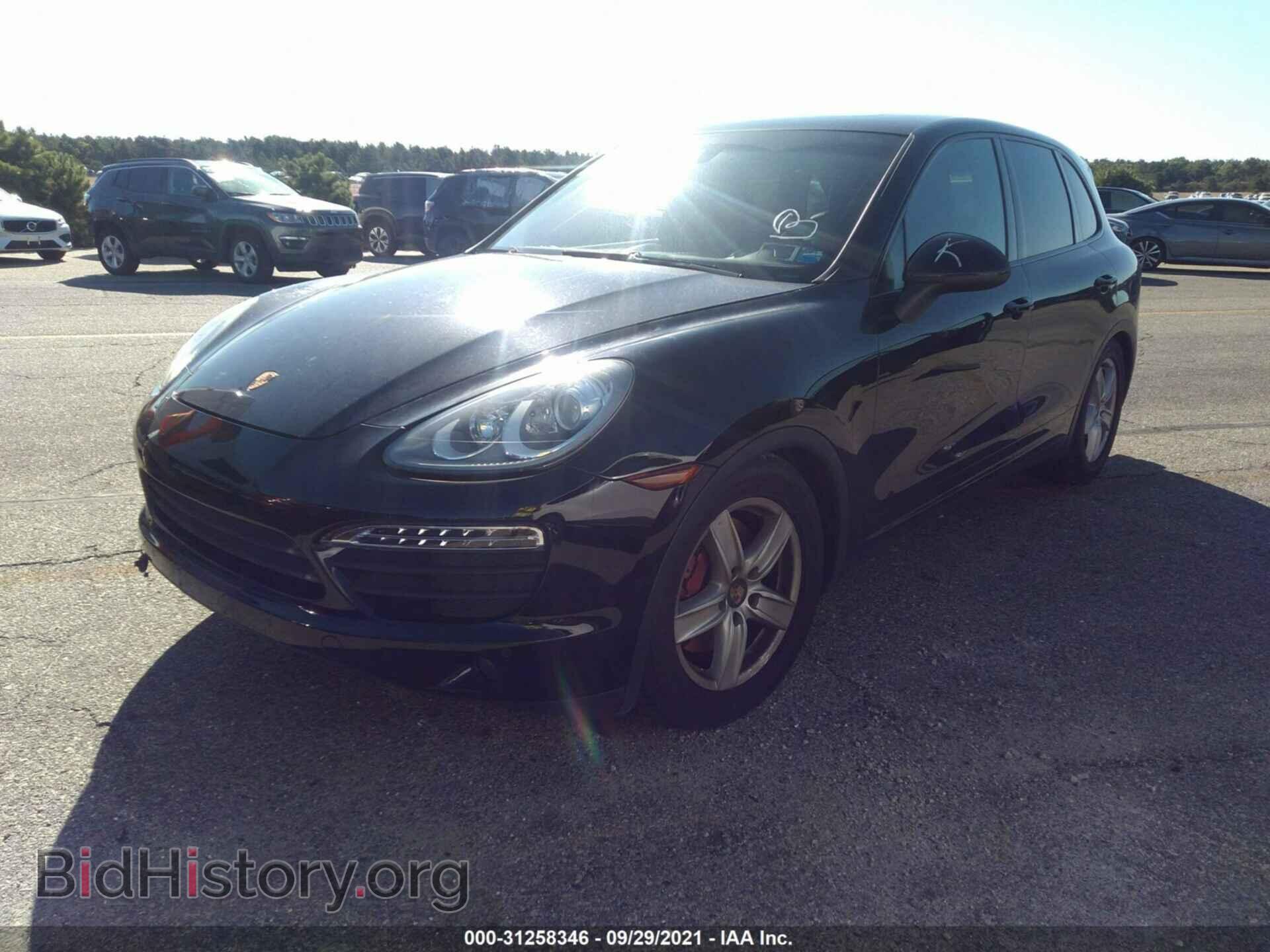 2013 PORSCHE CAYENNE - VIN: WP1AB2A21DLA86254 - Фото 2
