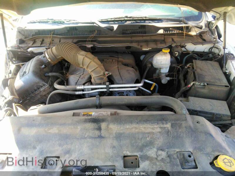 2012 RAM 1500 (VIN 1C6RD6KT1CS321177) — photo 10 of 11